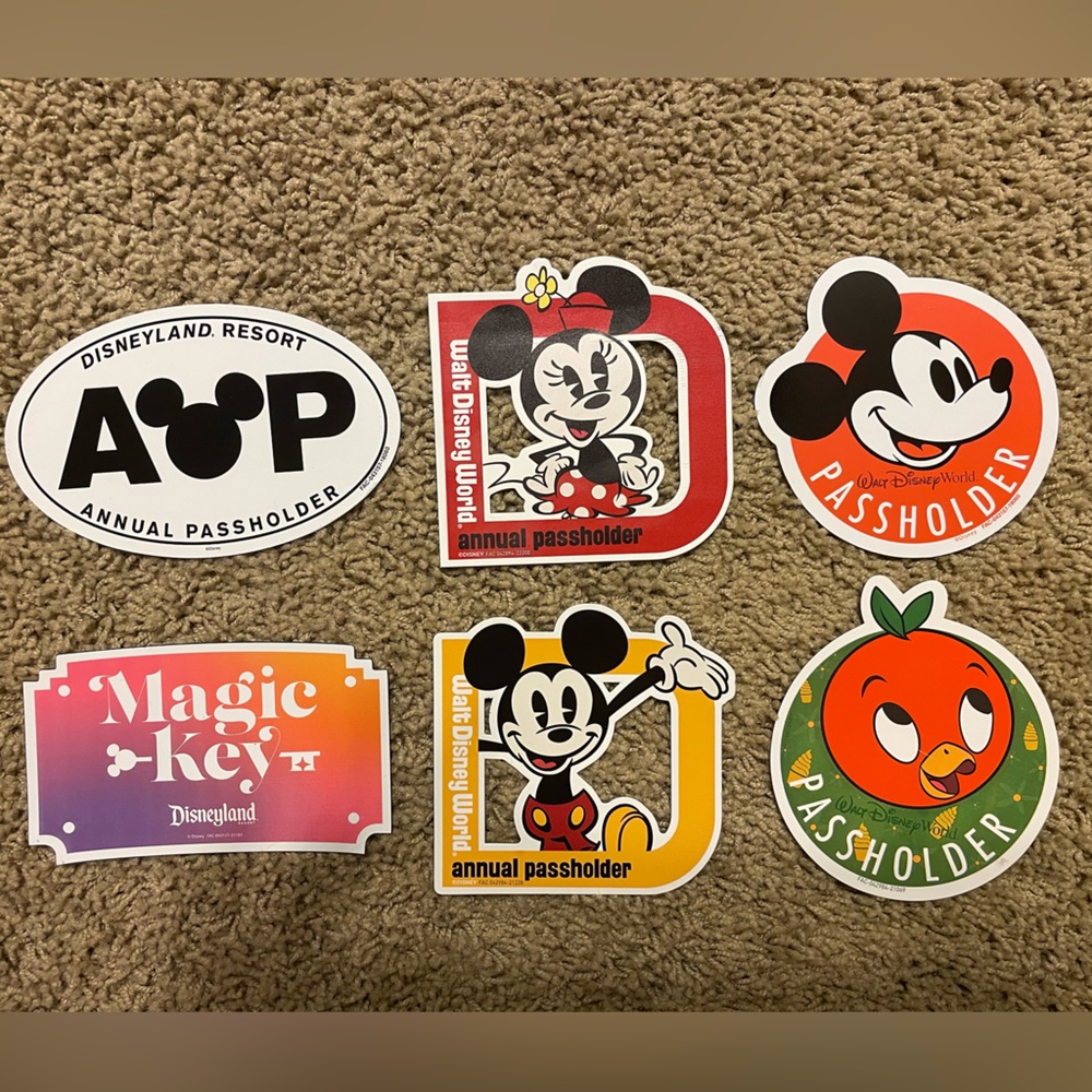 Disney Passholder Magnet Bundle
